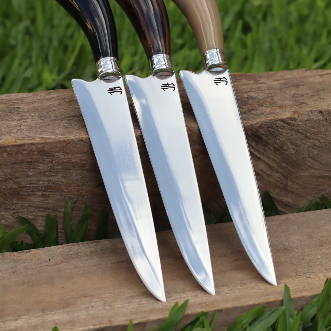 Faca Artesanal para Churrasco Personalizada Chifre Natural Sortido | 9' polegadas