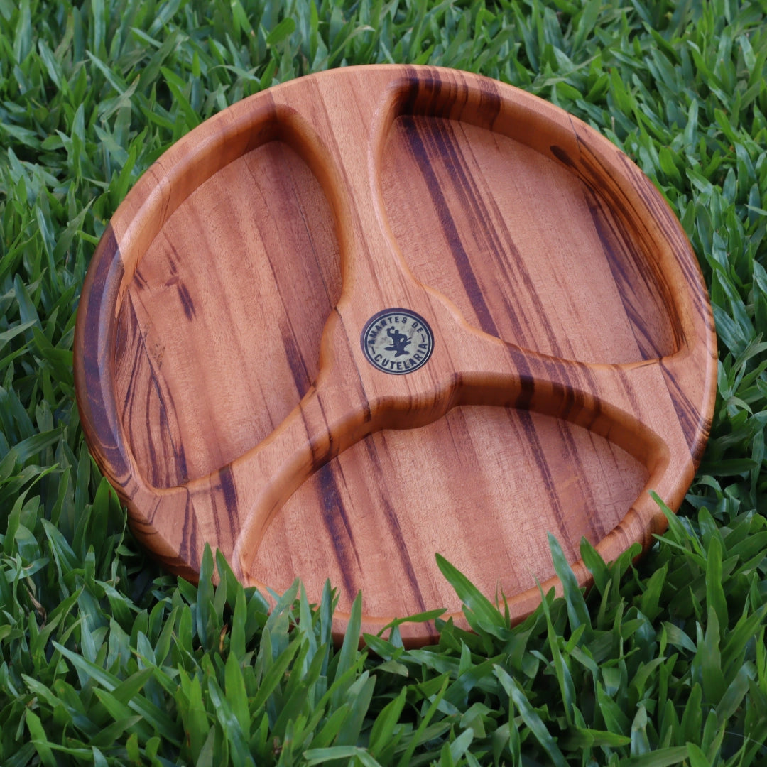 Petisqueiro com Divisórias Muiracatiara