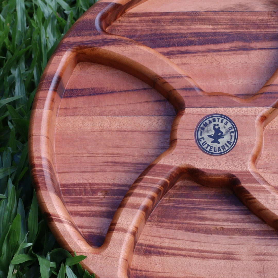 Petisqueiro com Divisórias Muiracatiara