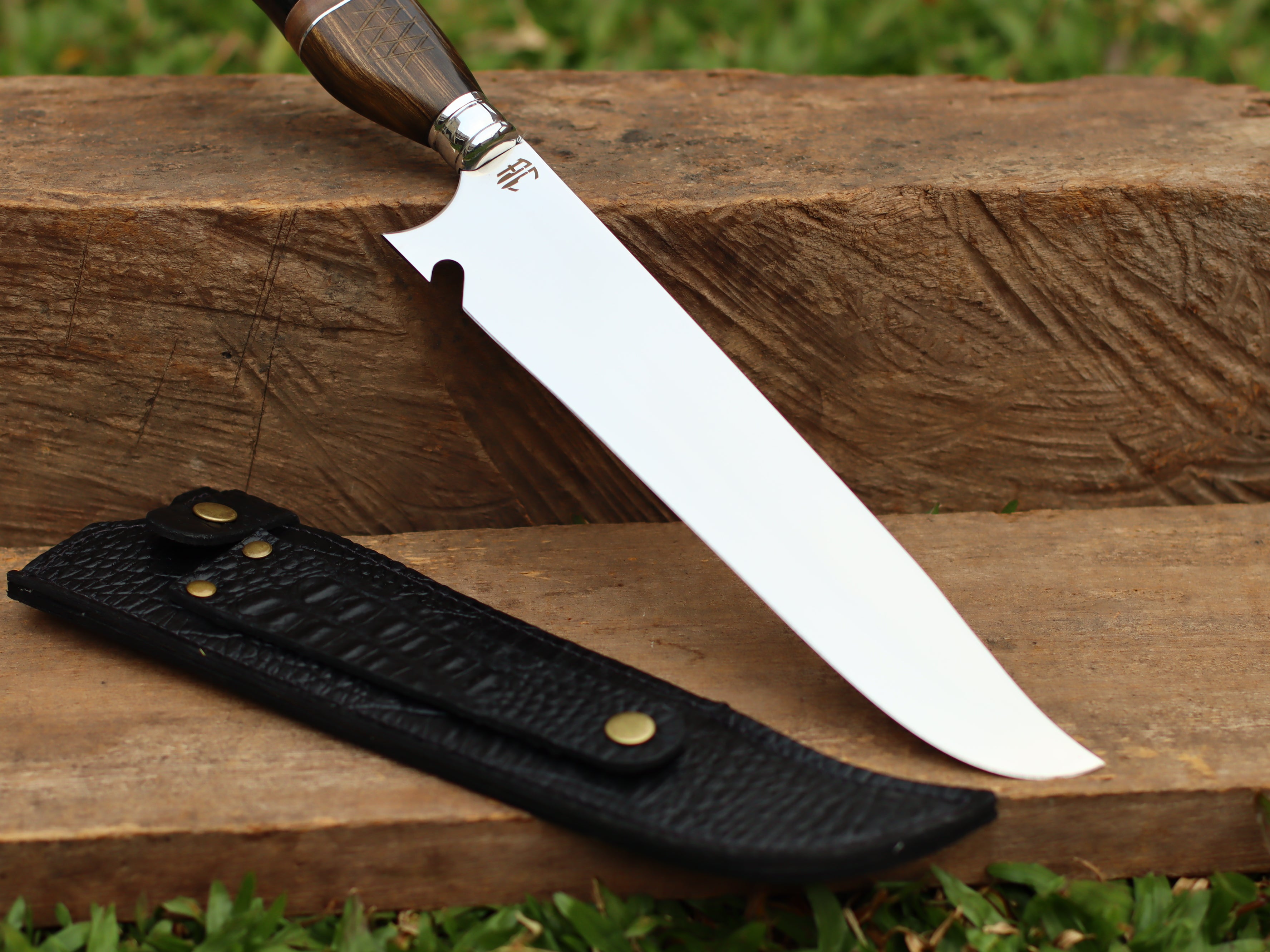 Faca Churrasco Artesanal Pai Raiz| Aço Inox e Cabo Nobre