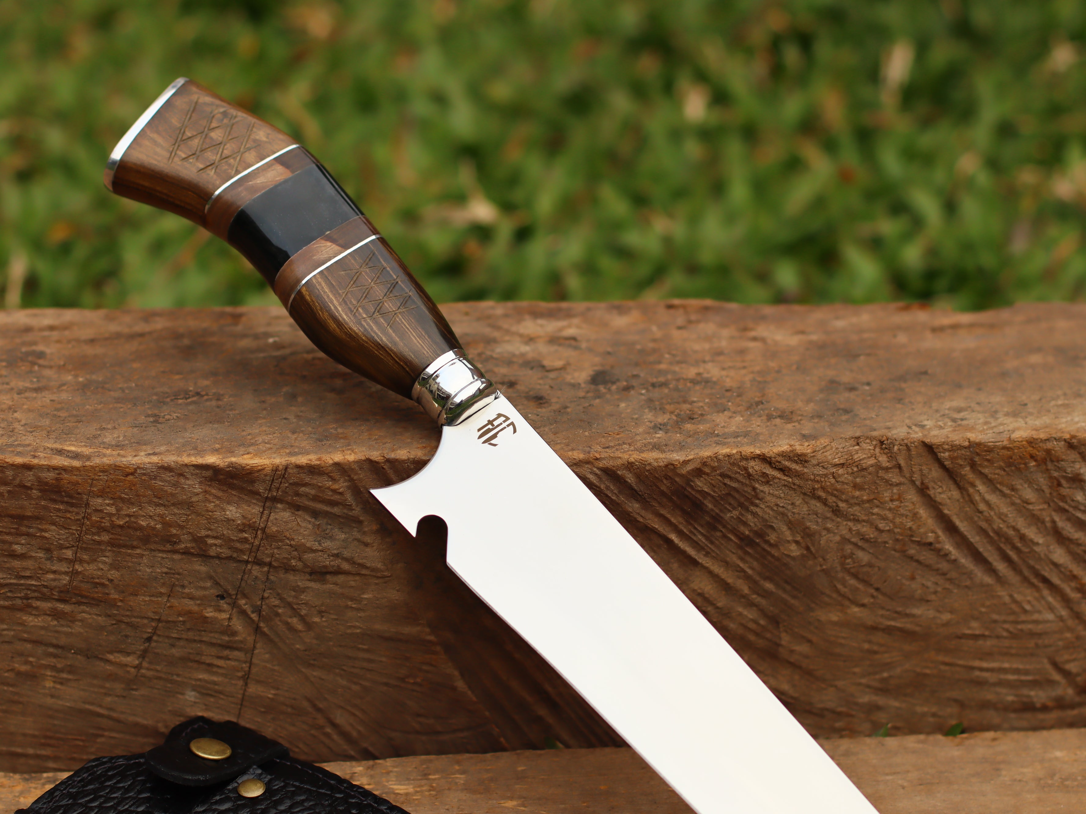 Faca Churrasco Artesanal Pai Raiz| Aço Inox e Cabo Nobre