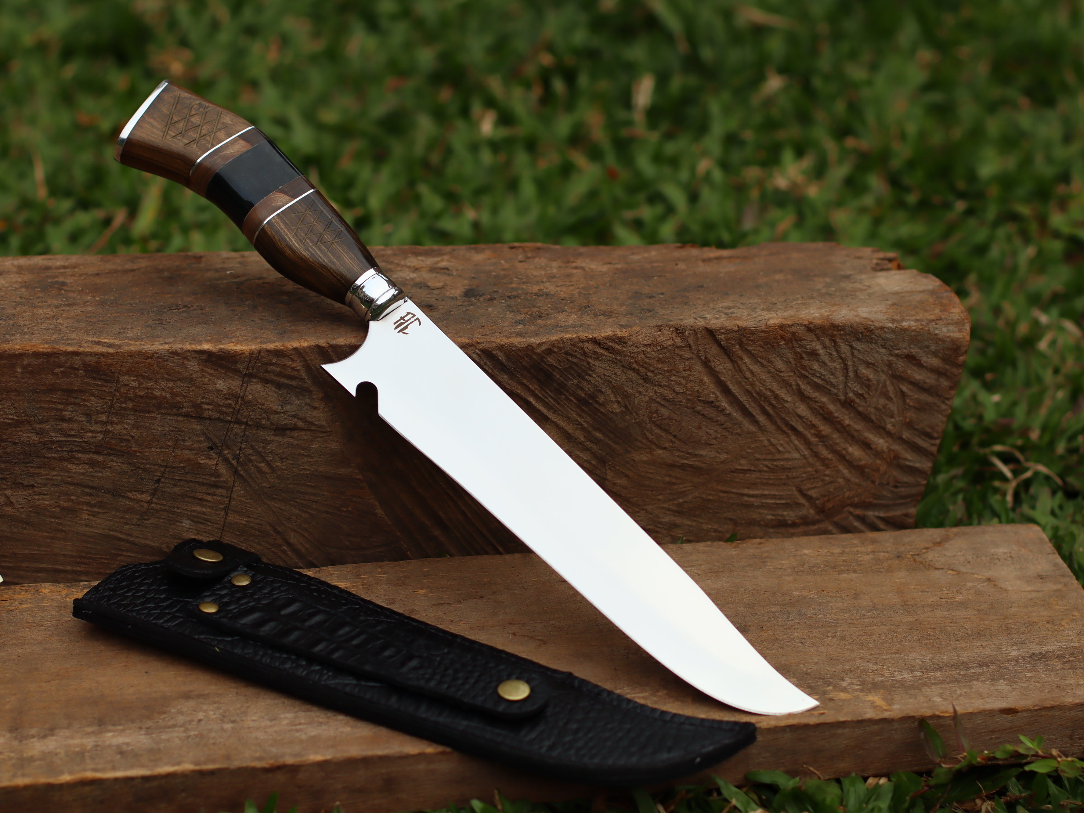 Faca Churrasco Artesanal Pai Raiz| Aço Inox e Cabo Nobre