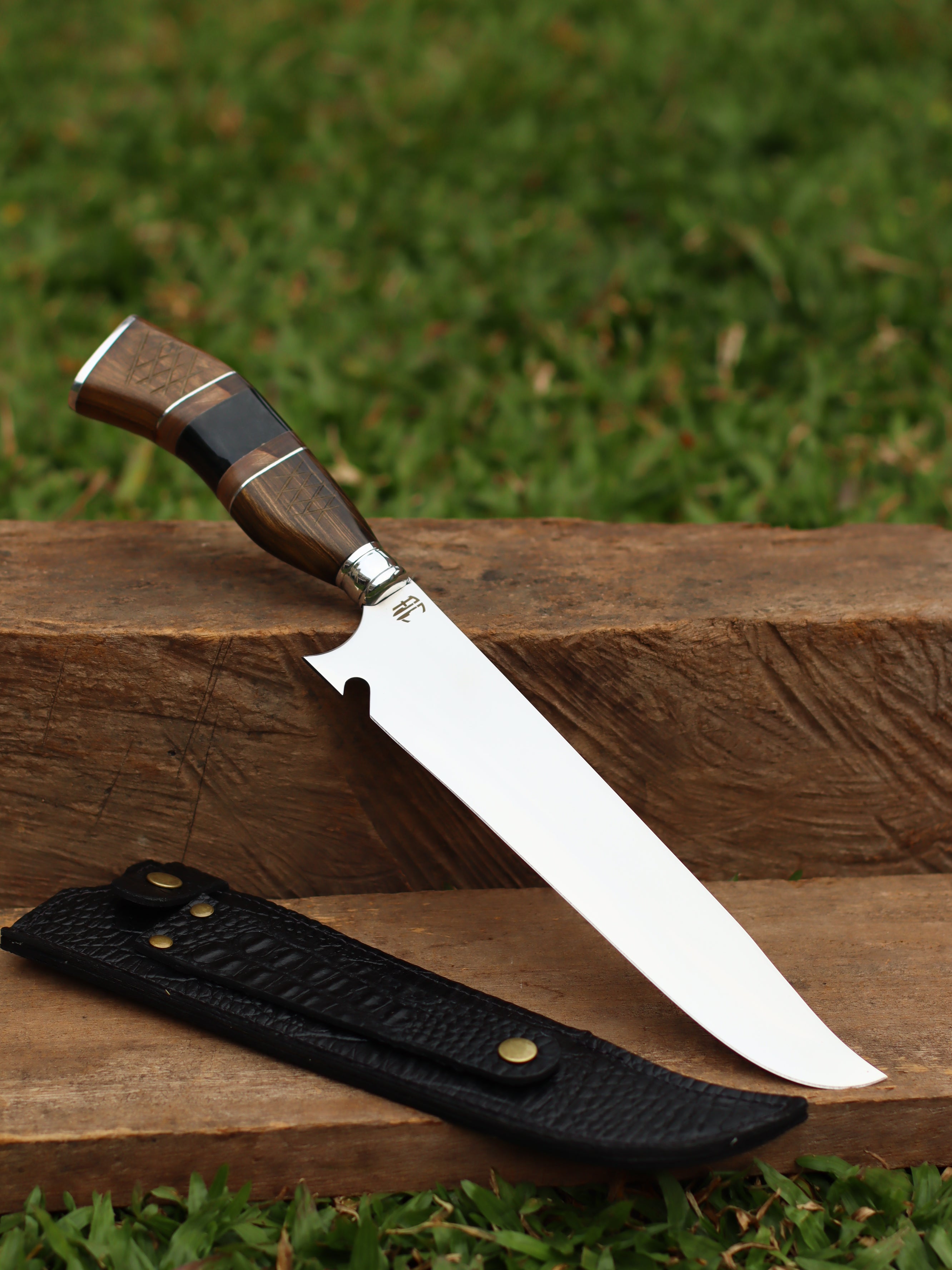 Faca Churrasco Artesanal Pai Raiz| Aço Inox e Cabo Nobre