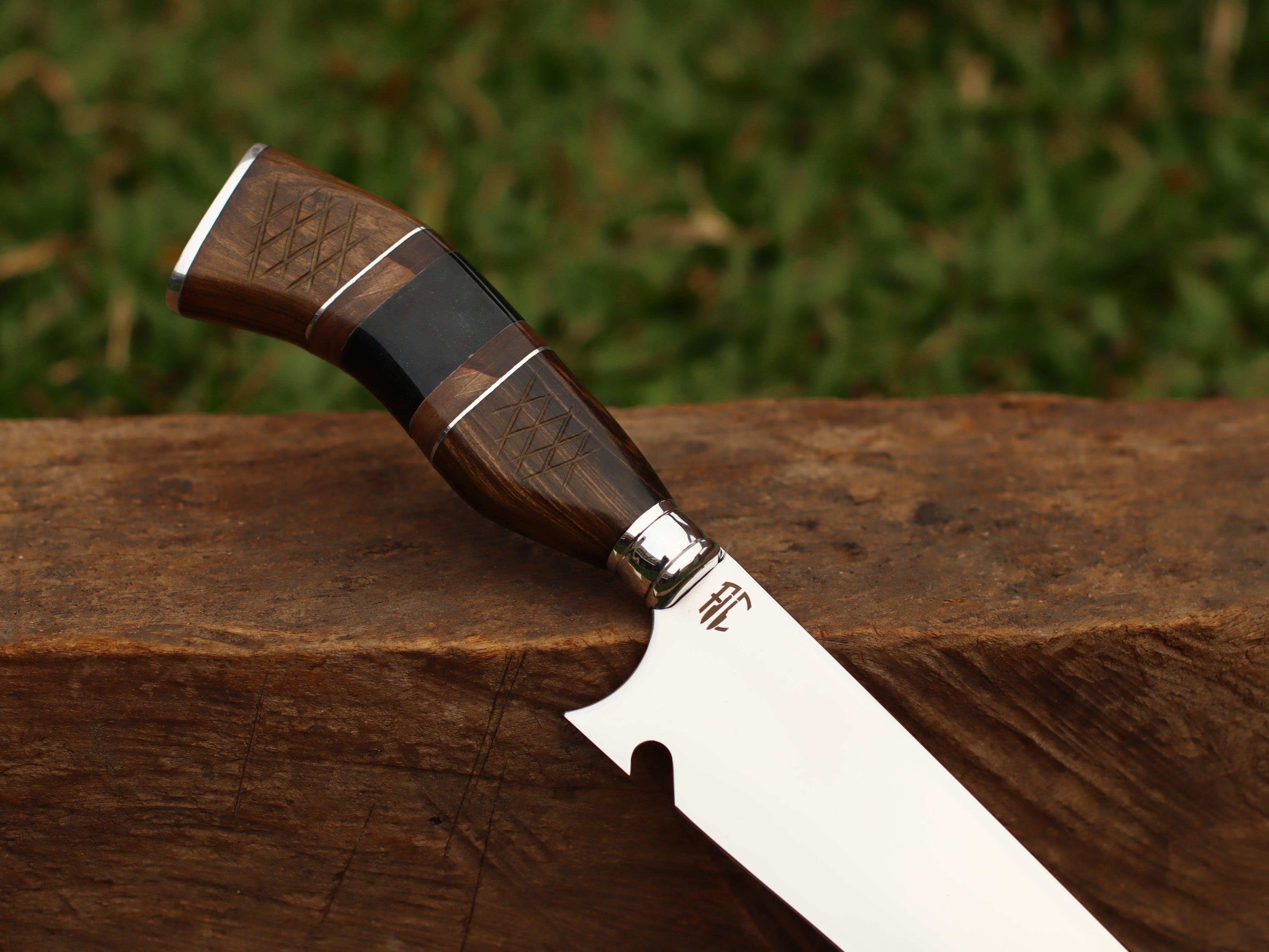 Faca Churrasco Artesanal Pai Raiz| Aço Inox e Cabo Nobre