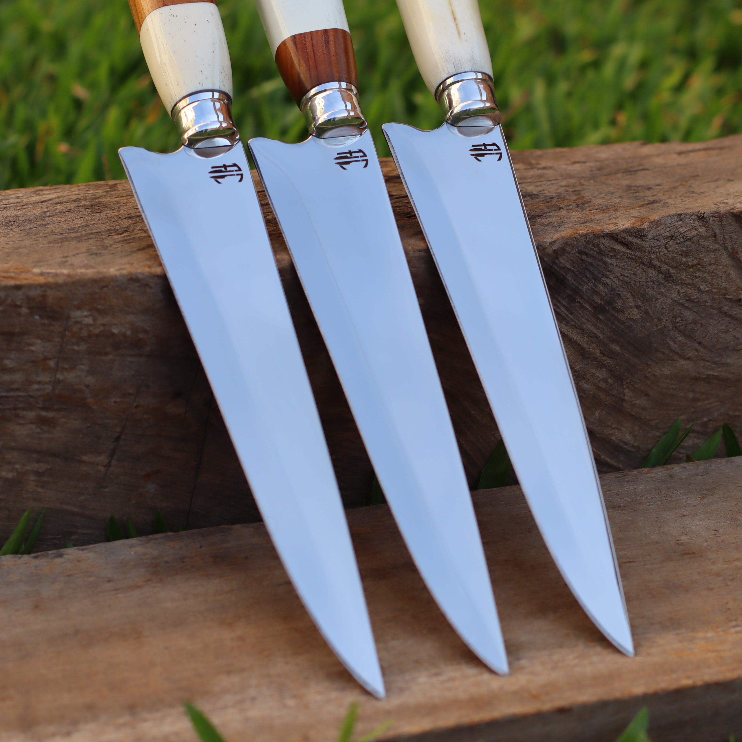 Faca Churrasco Artesanal Picanheira Osso Natural e Madeira Nobre | Aço Inox 9"